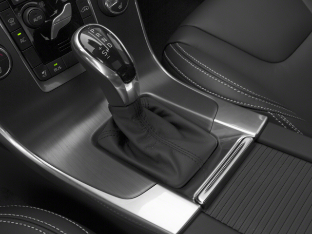 2015 Volvo S60 T5 Platinum