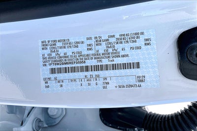 2024 Ford Super Duty F-250 SRW LARIAT