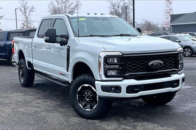 2025 Ford Super Duty F-350 SRW LARIAT