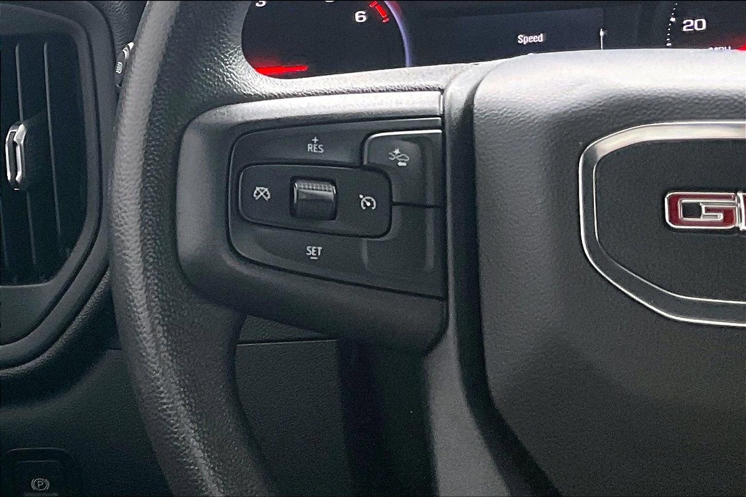 2024 GMC Sierra 2500HD Pro