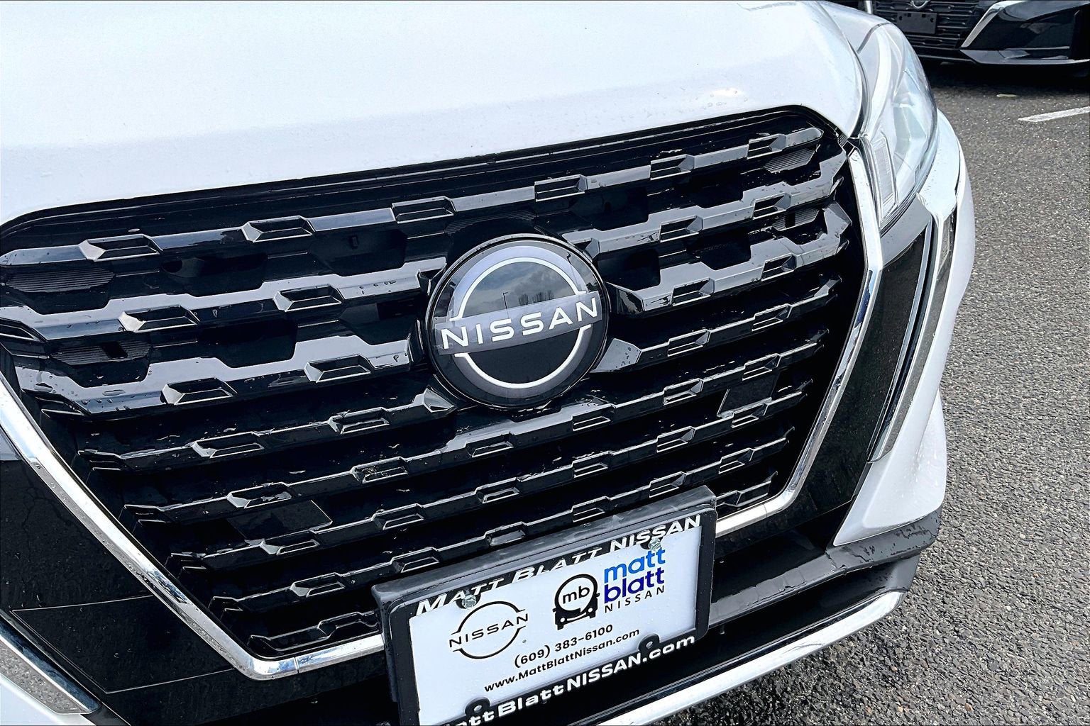 2024 Nissan Kicks SV