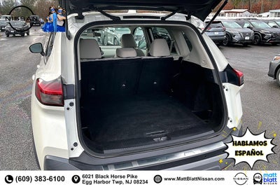 2022 Nissan Rogue SV