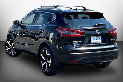 2022 Nissan Rogue Sport SL