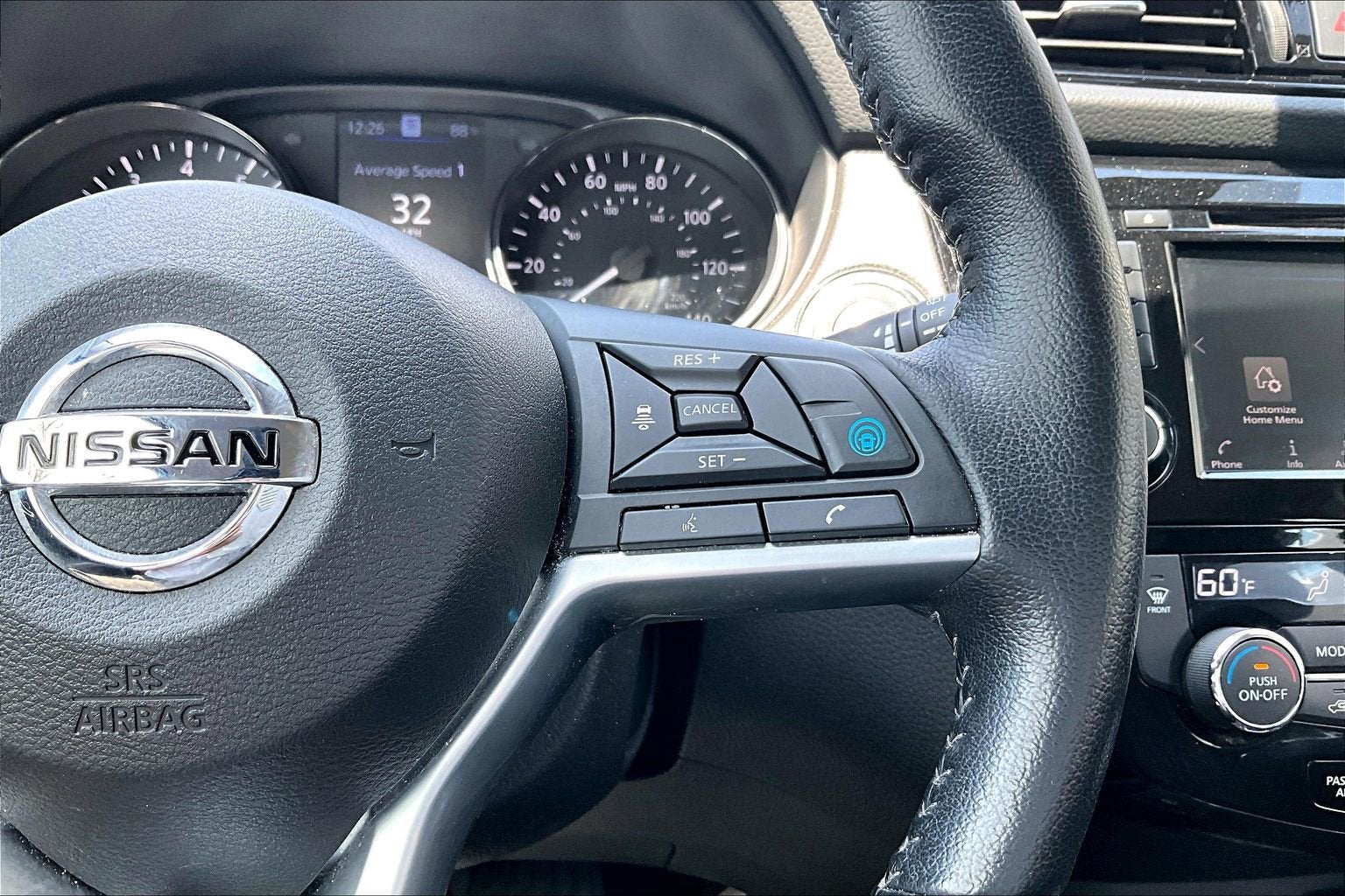 2022 Nissan Rogue Sport SL