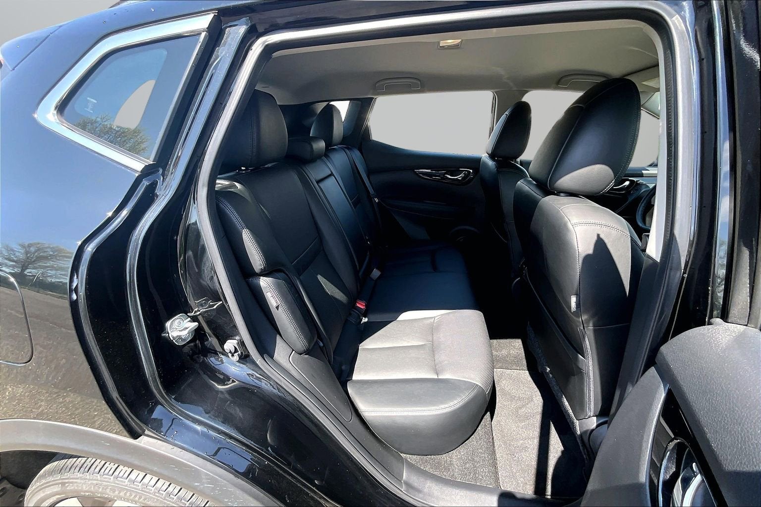 2022 Nissan Rogue Sport SL