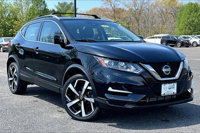 2022 Nissan Rogue Sport SL