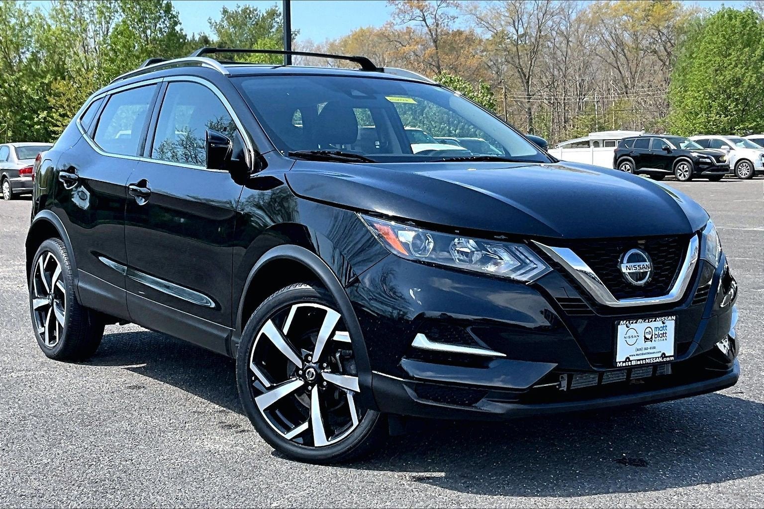2022 Nissan Rogue Sport SL