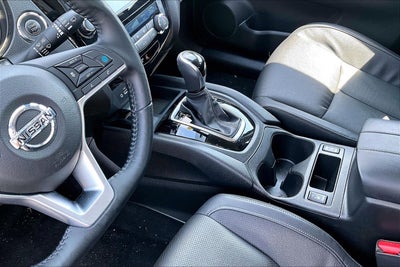 2022 Nissan Rogue Sport SL