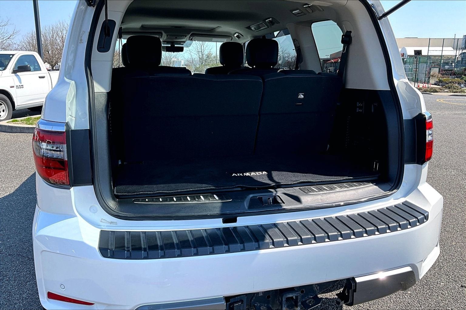 2024 Nissan Armada Platinum