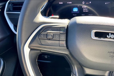 2023 Jeep Grand Cherokee Altitude 4x2