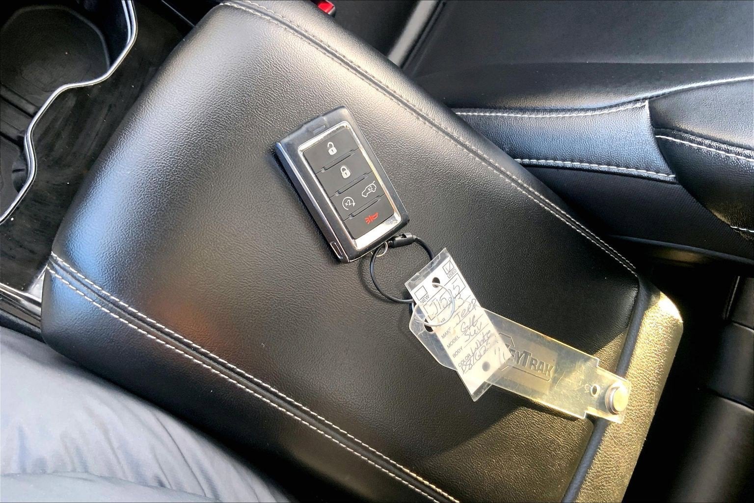 2023 Jeep Grand Cherokee Limited 4x2