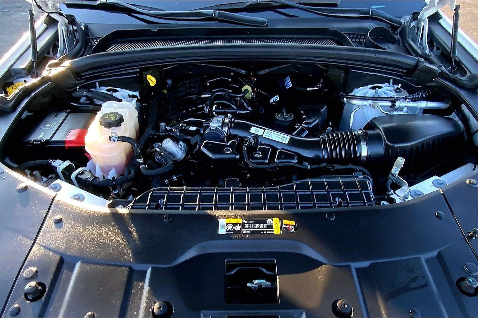 2023 Jeep Grand Cherokee Laredo 4x4