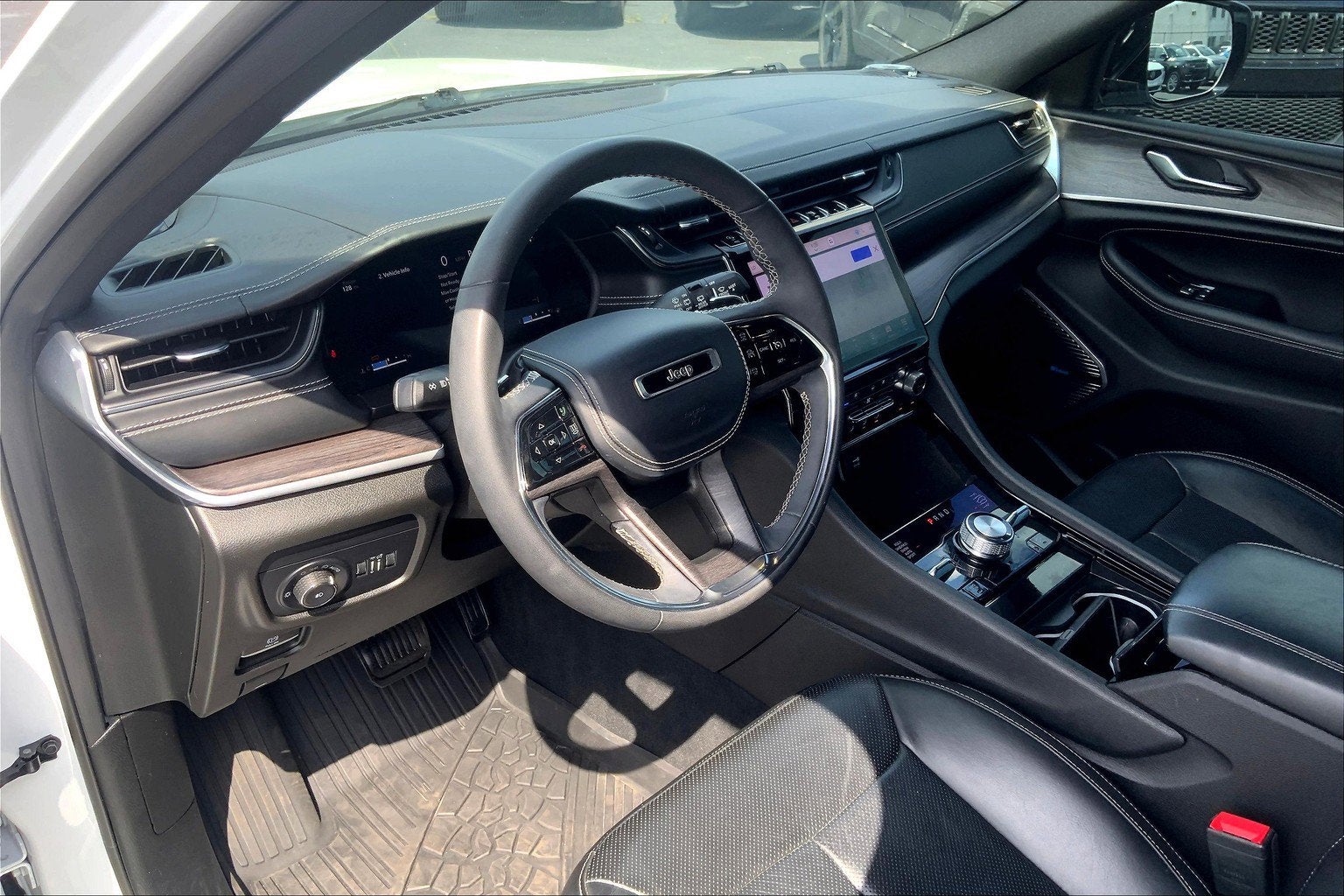 2023 Jeep Grand Cherokee Overland 4x4