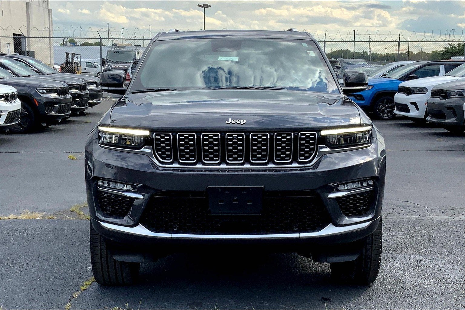 2023 Jeep Grand Cherokee Summit 4x4