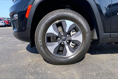 2022 Jeep Grand Cherokee 4xe Limited 4x4