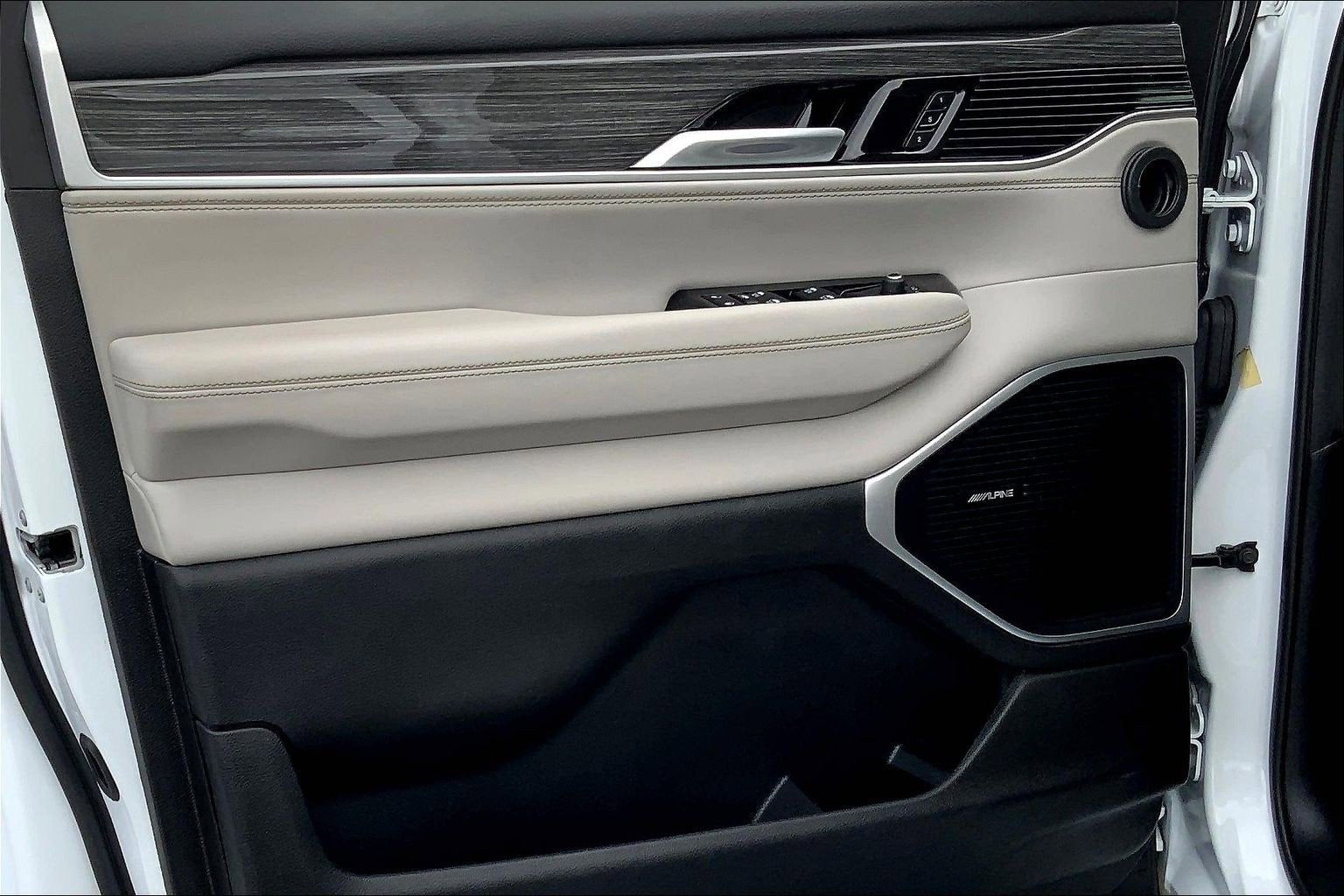 2022 Jeep Wagoneer Series III 4x4