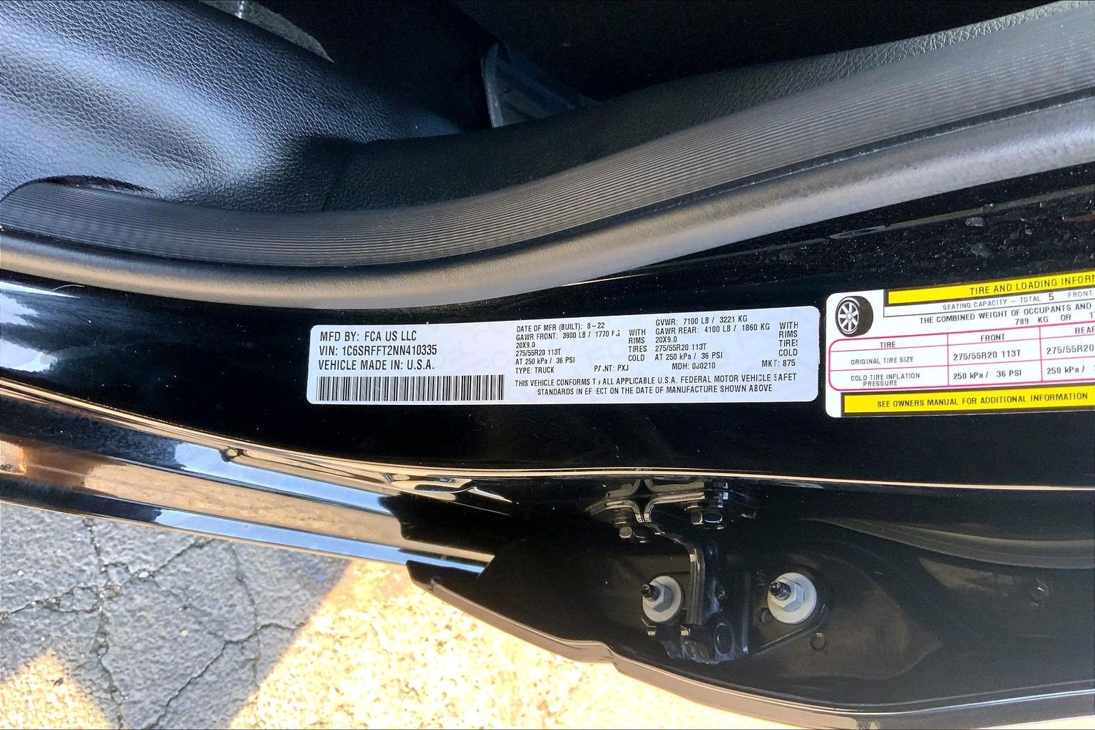 2022 RAM 1500 Big Horn Crew Cab 4x4 5'7' Box