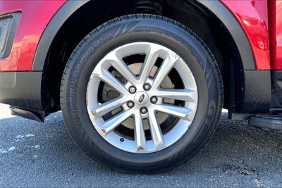 2017 Ford Explorer Base