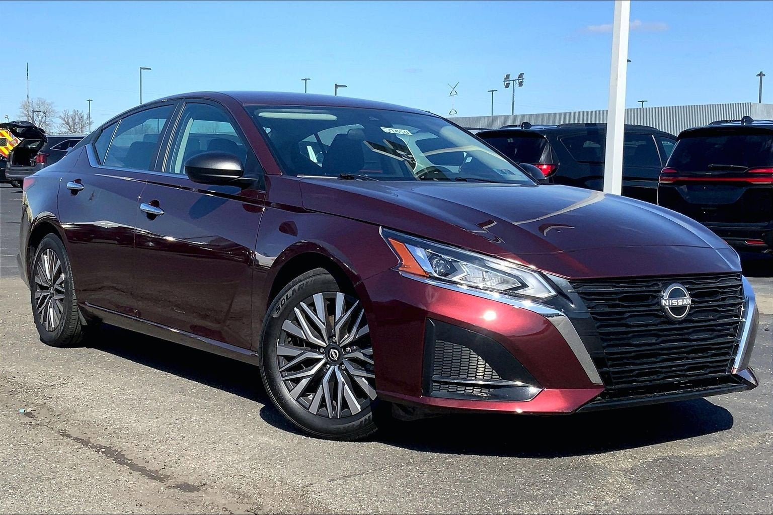 2025 Nissan Altima SV FWD