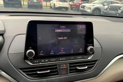 2022 Nissan Altima SV FWD