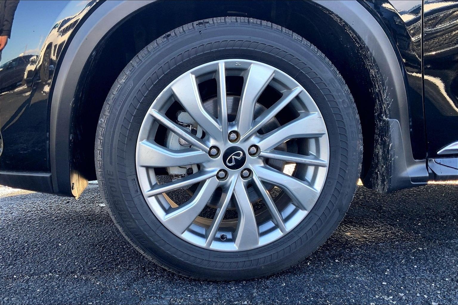 2023 INFINITI QX50 LUXE AWD