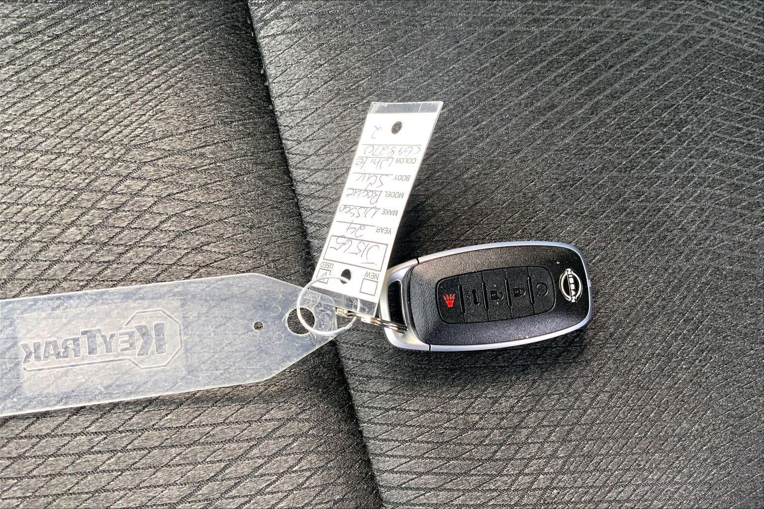 2024 Nissan Rogue SV FWD