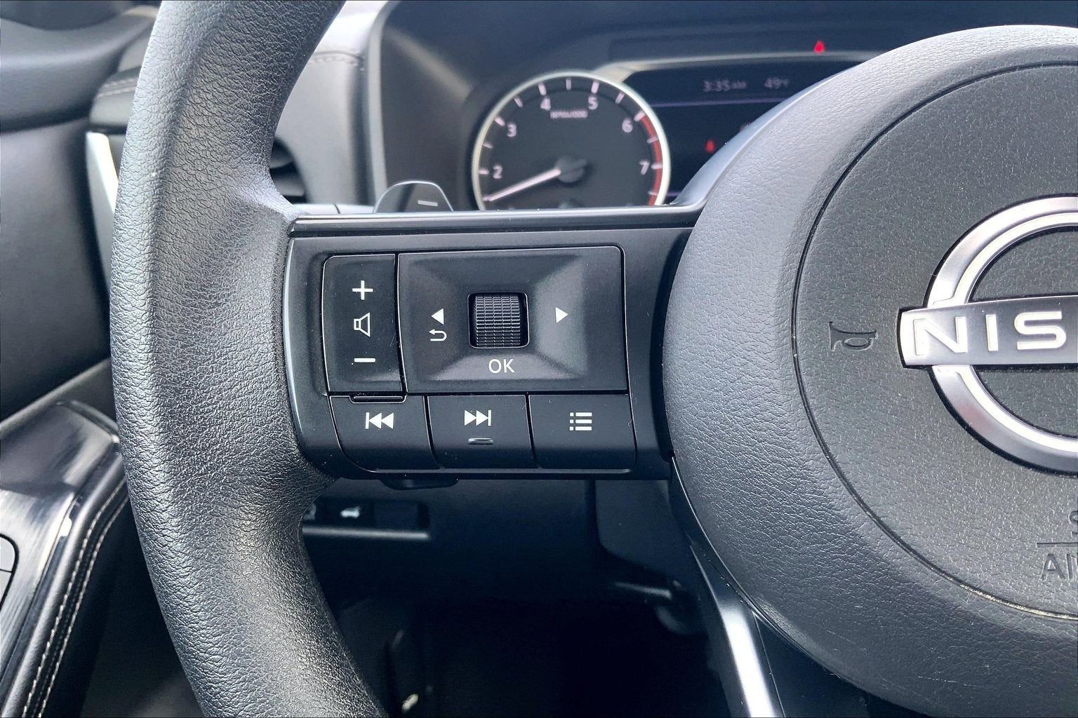 2024 Nissan Rogue SV FWD