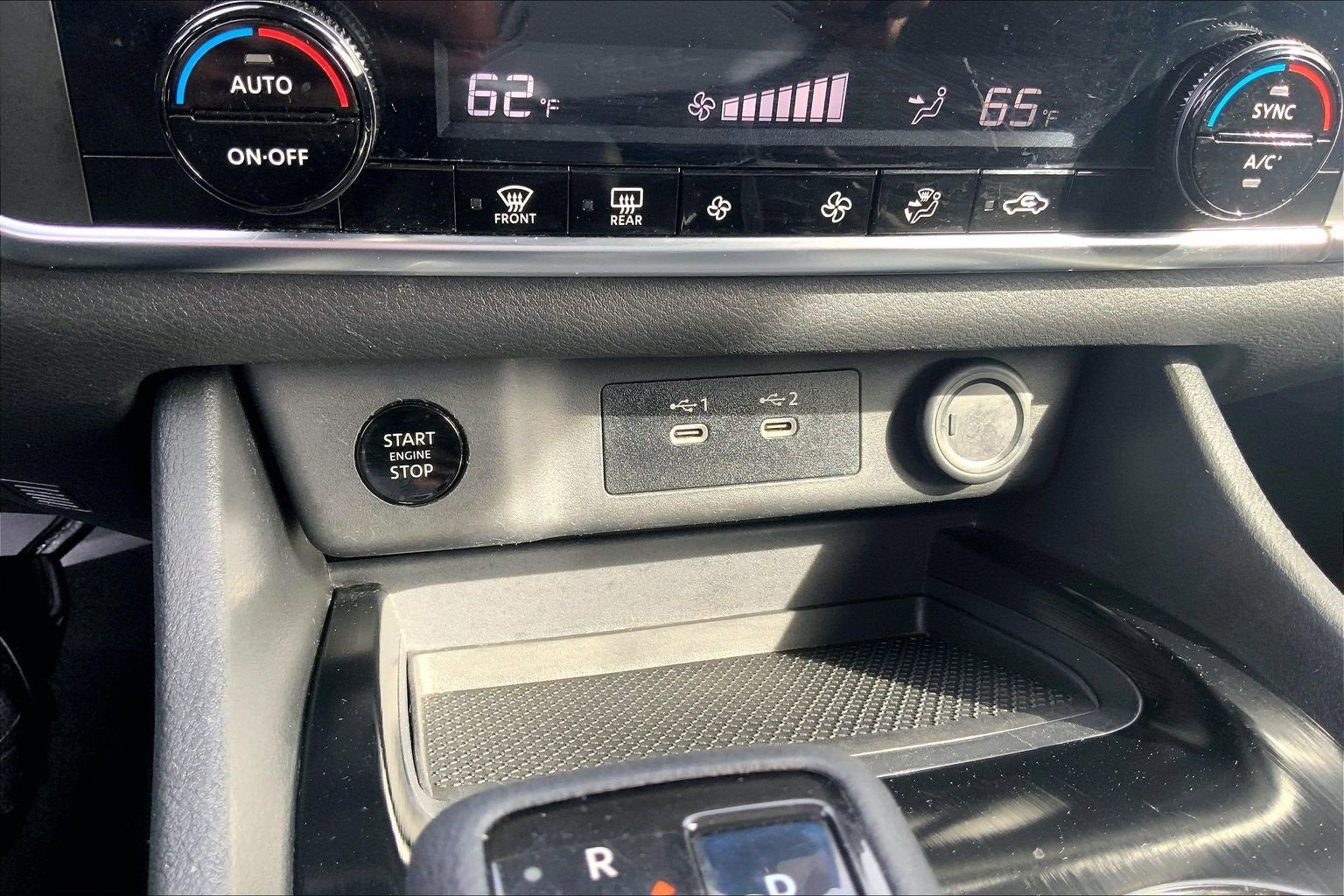 2024 Nissan Rogue SV FWD