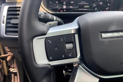2023 Land Rover Discovery P300 S R-Dynamic