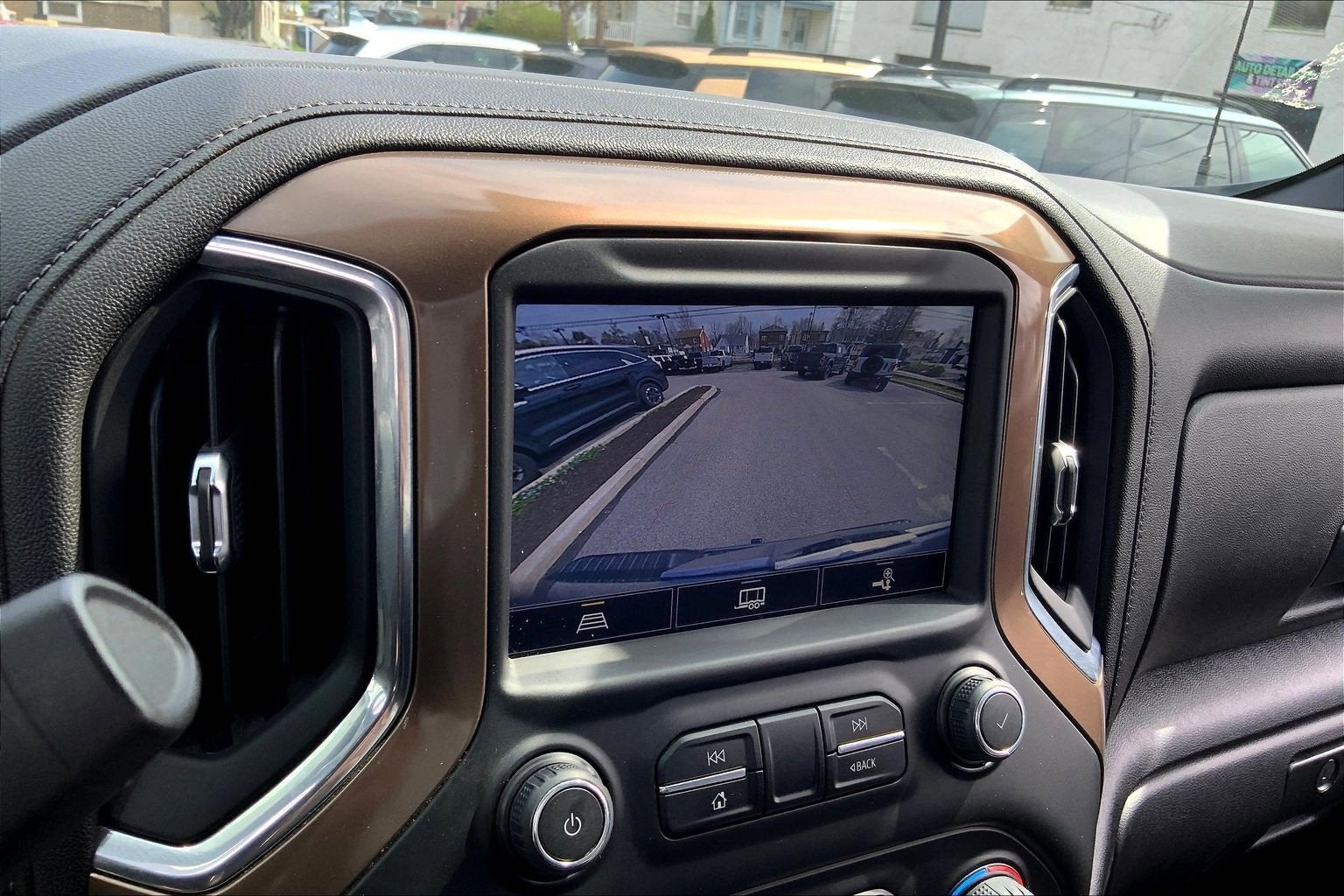 2022 Chevrolet Silverado 1500 LTD High Country