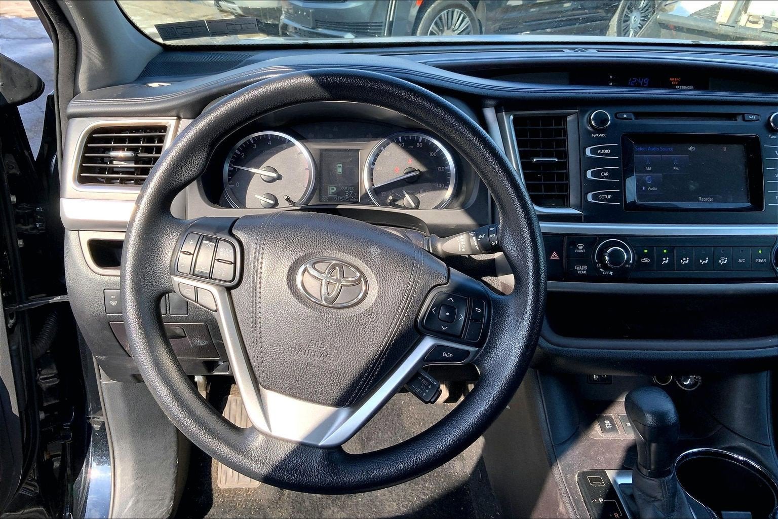 2016 Toyota Highlander LE