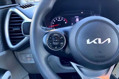 2022 Kia Soul LX