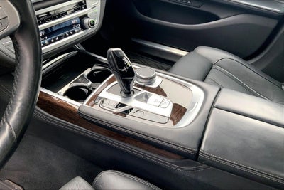 2021 BMW 7 Series 750i xDrive