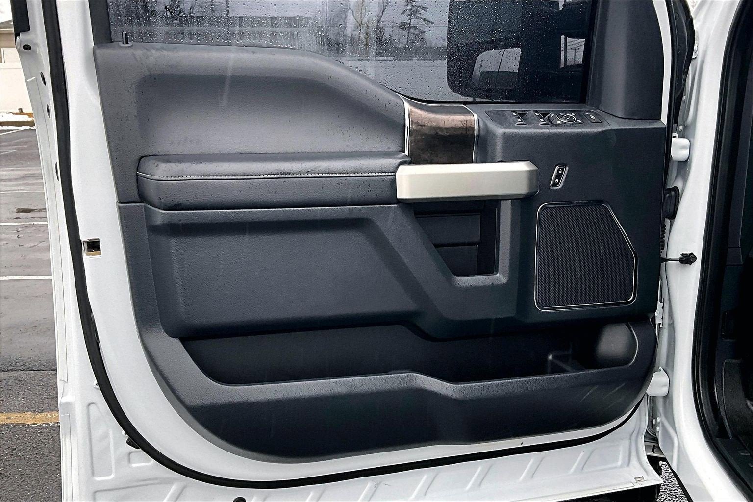 2022 Ford Super Duty F-250 SRW LARIAT