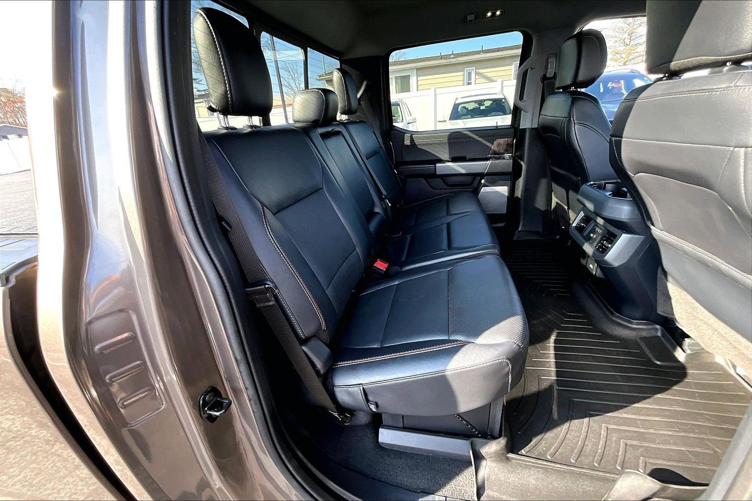 2023 Ford Super Duty F-350 SRW LARIAT