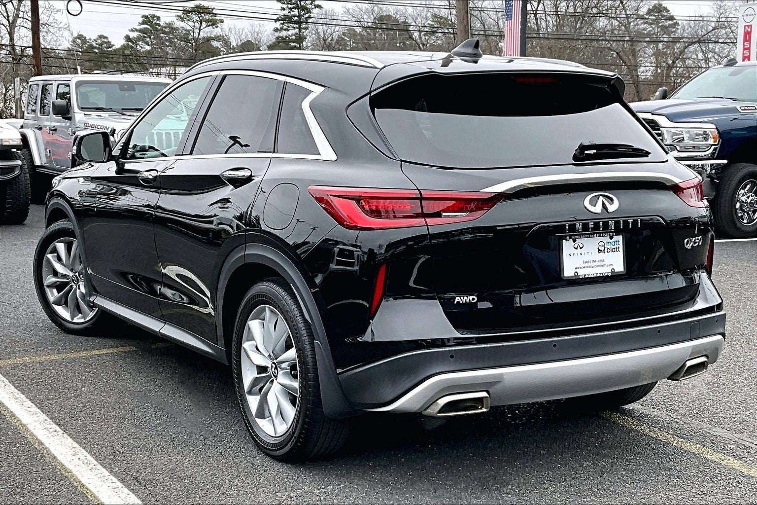2022 INFINITI QX50 LUXE AWD