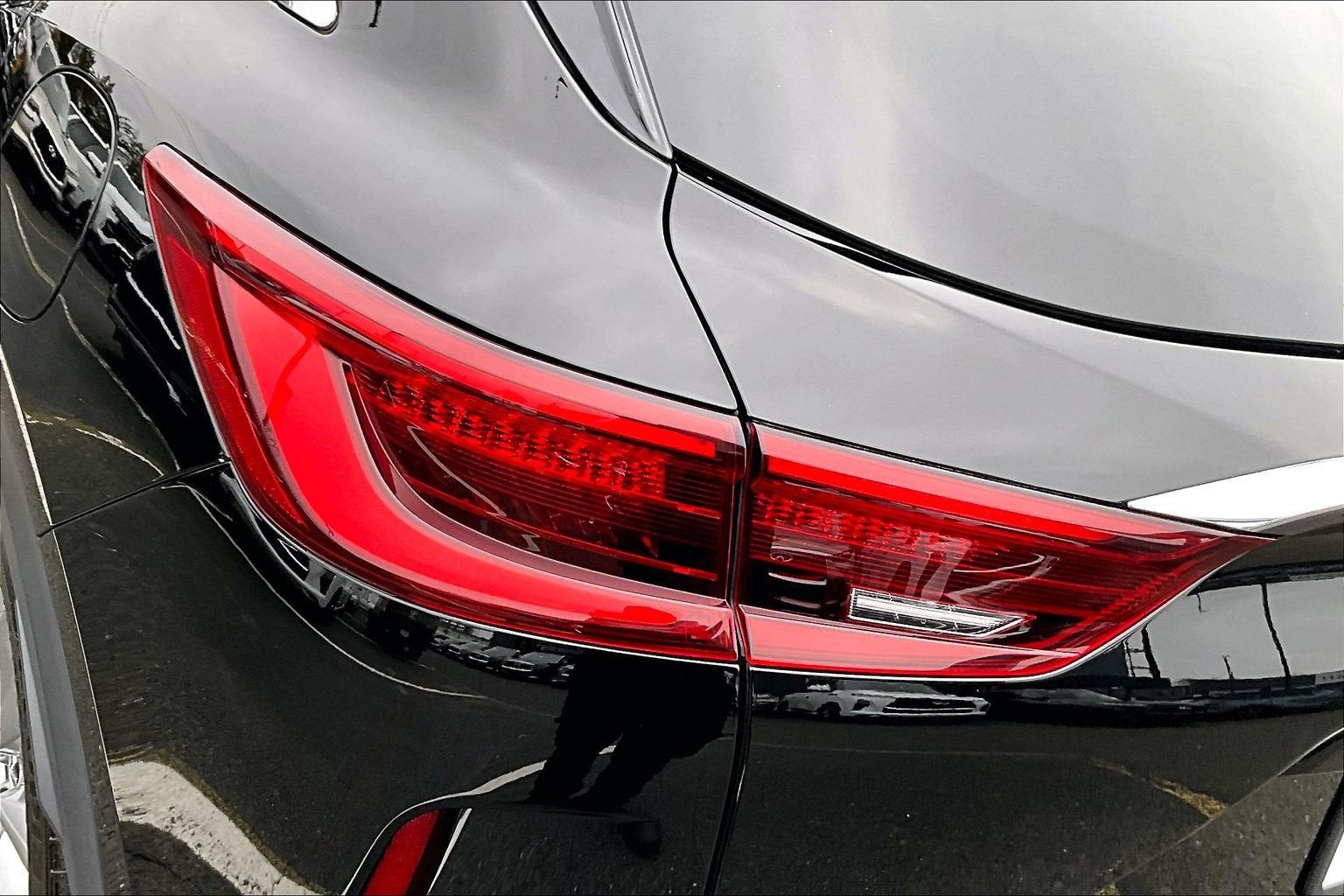 2022 INFINITI QX50 LUXE AWD