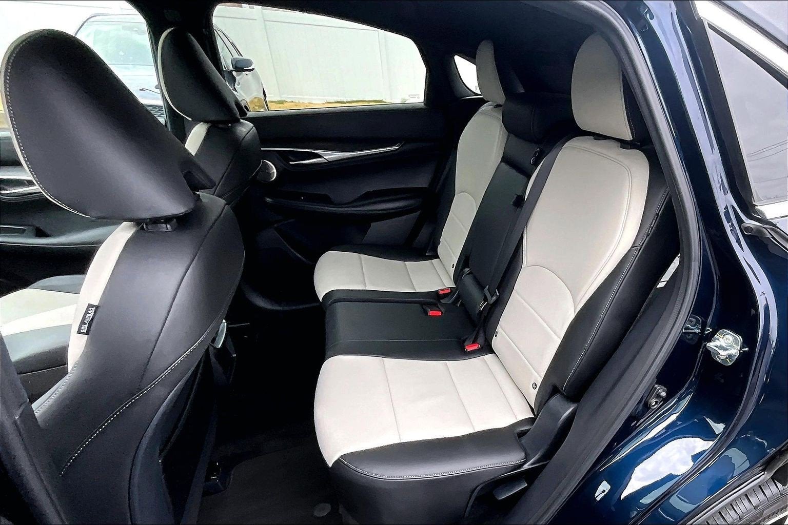 2025 INFINITI QX55 Essential AWD