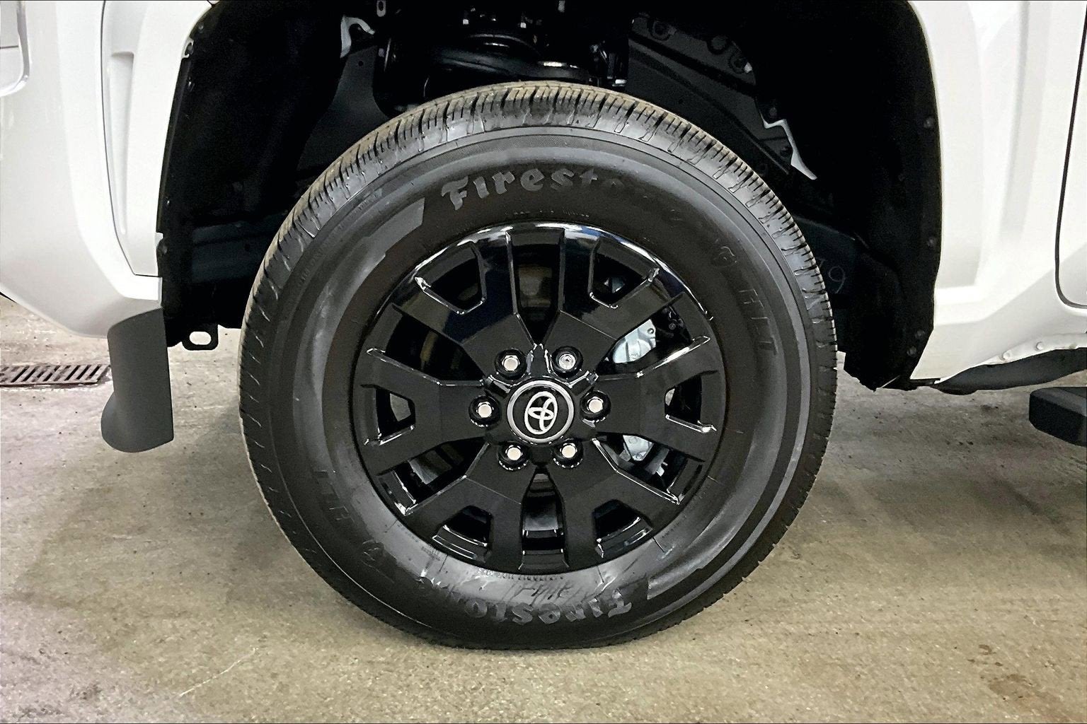 2024 Toyota Tacoma 4WD SR5