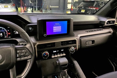 2024 Toyota Tacoma 4WD SR5