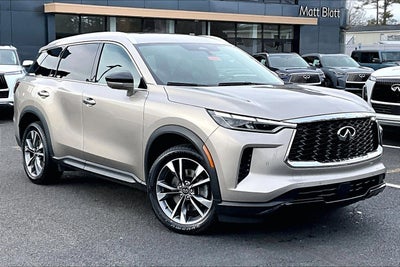 2023 INFINITI QX60 LUXE AWD