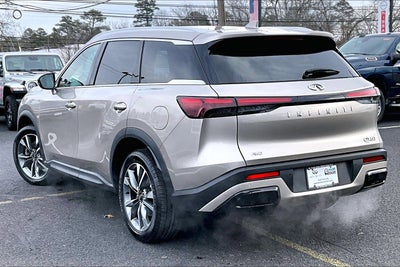 2023 INFINITI QX60 LUXE AWD