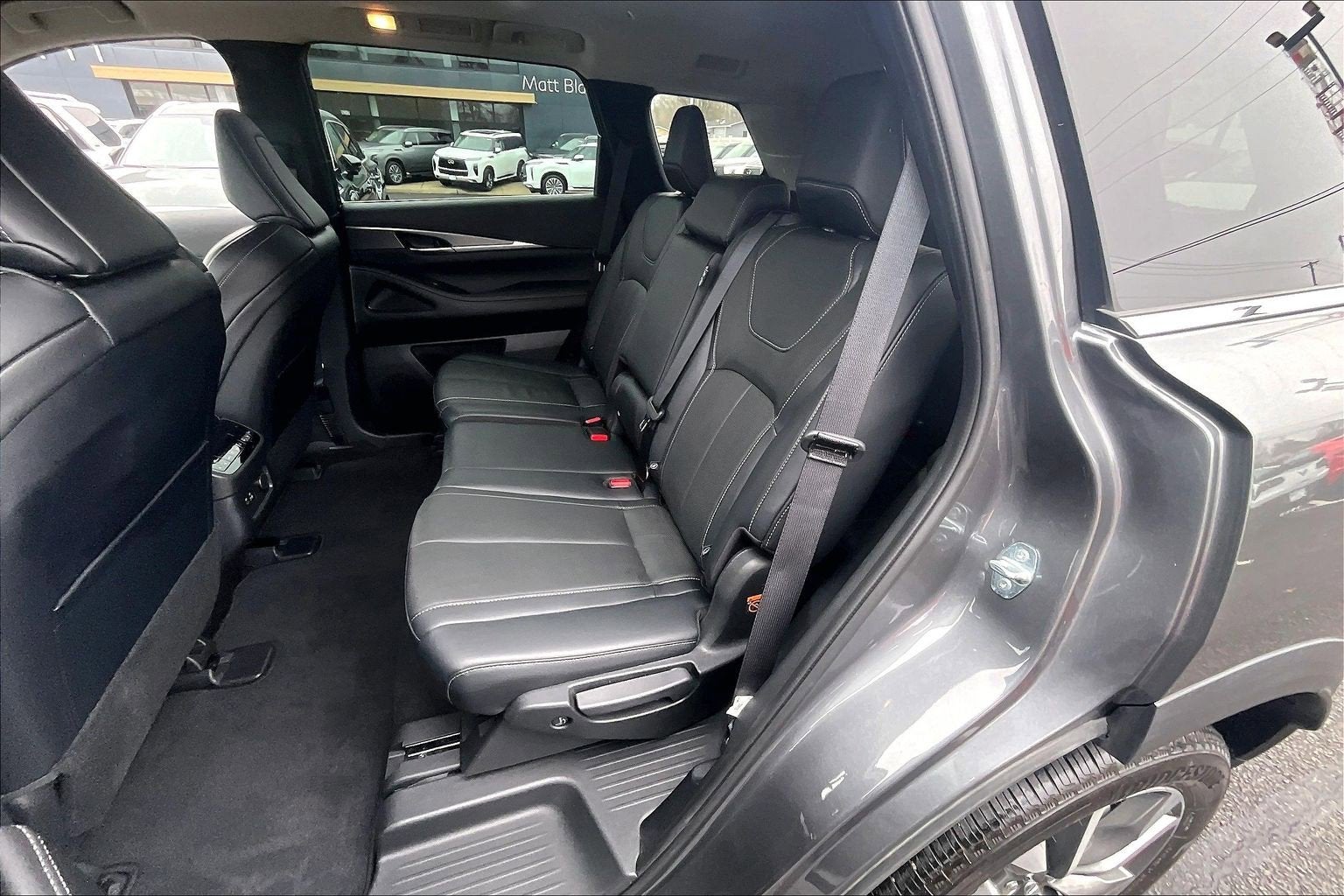 2023 INFINITI QX60 LUXE AWD