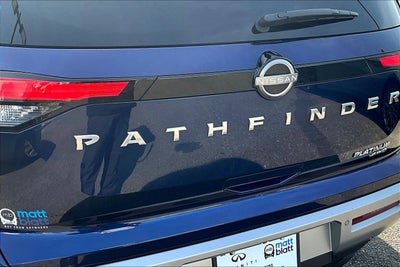 2022 Nissan Pathfinder Platinum