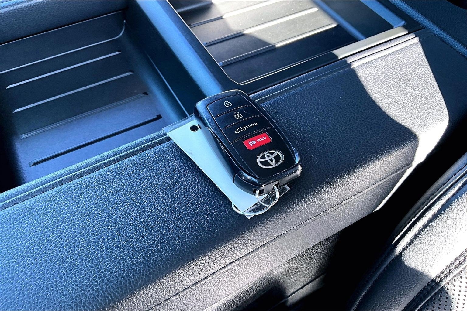 2023 Toyota Tundra 4WD SR5