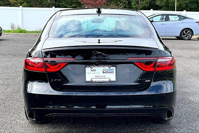 2022 Jaguar XF R-Dynamic SE