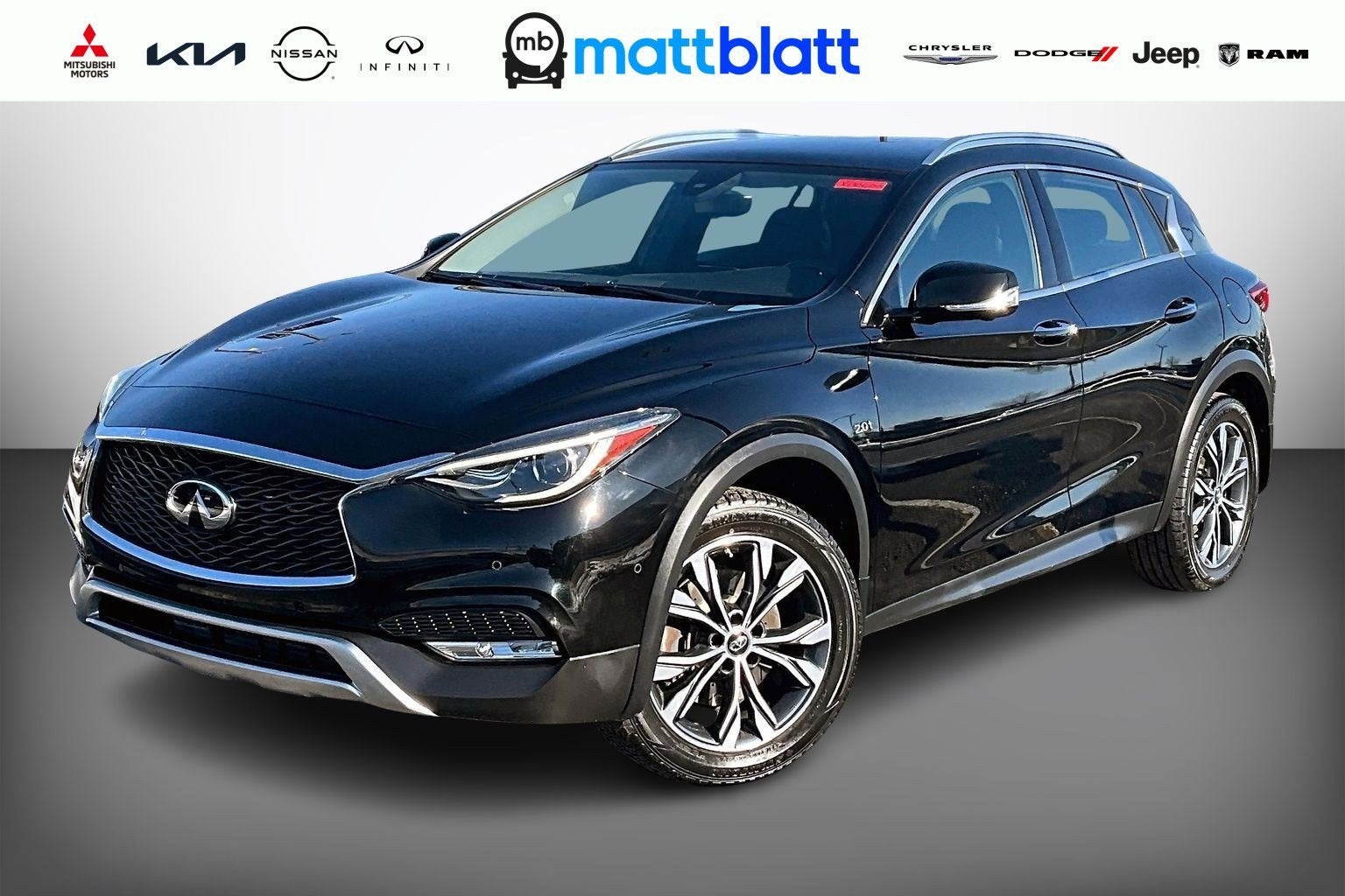 2018 INFINITI QX30 ESSENTIAL