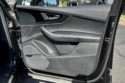 2019 Audi Q7 SE Premium Plus