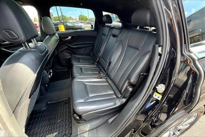 2019 Audi Q7 SE Premium Plus