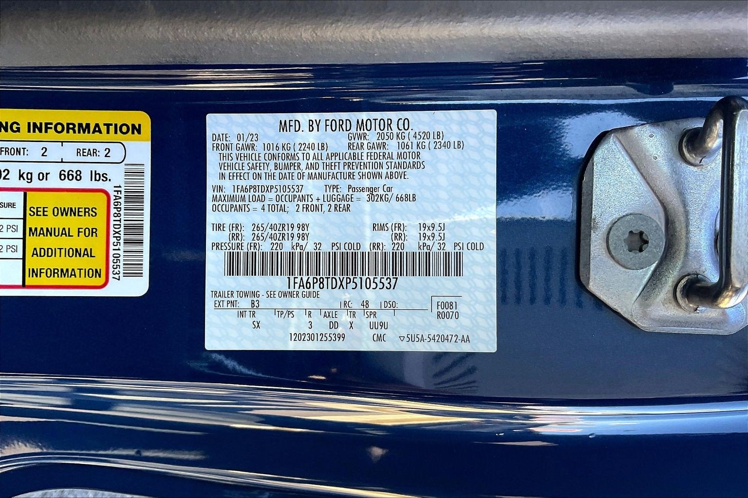 2023 Ford Mustang Eco